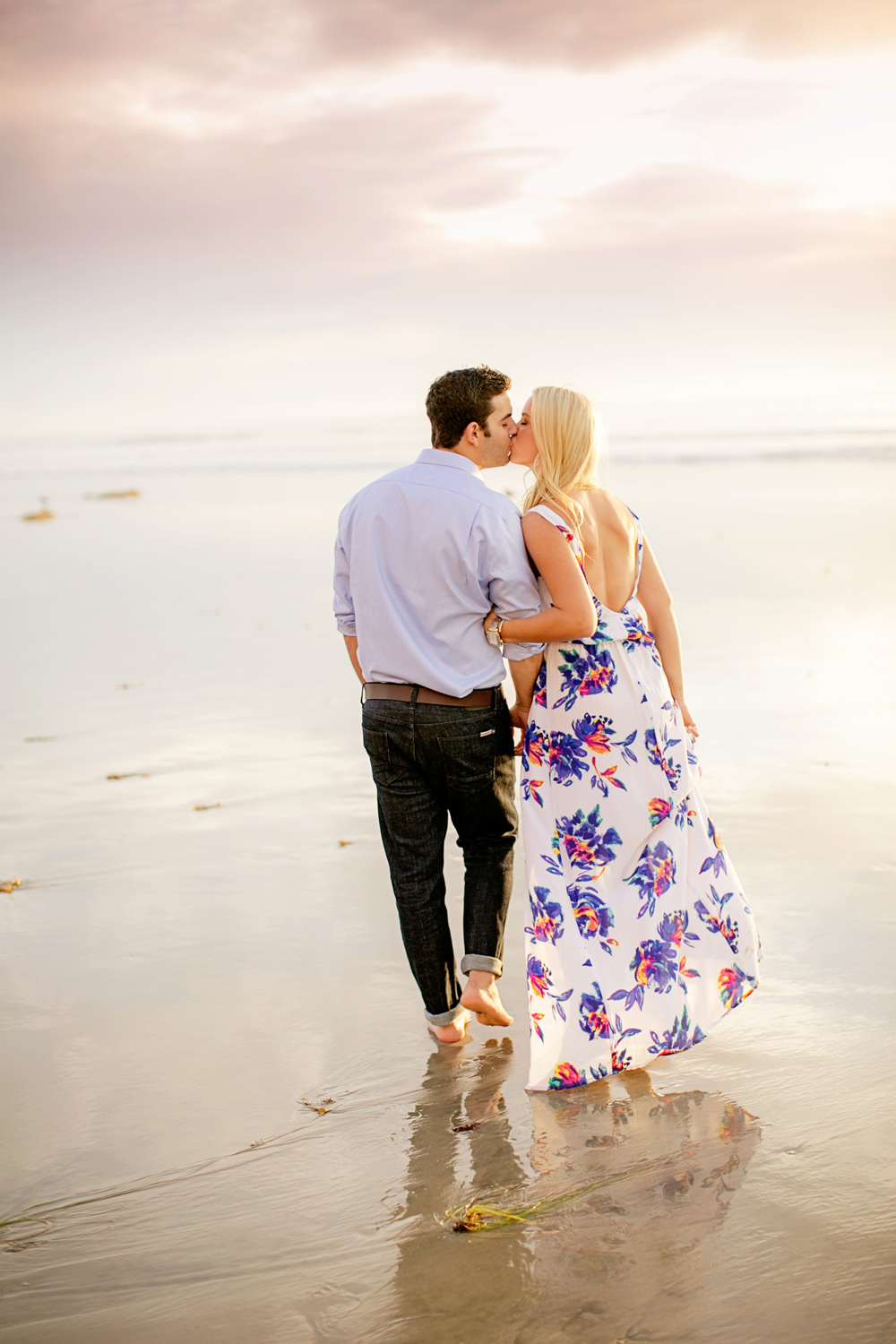 Cute-Beach-Engagement-Session-026