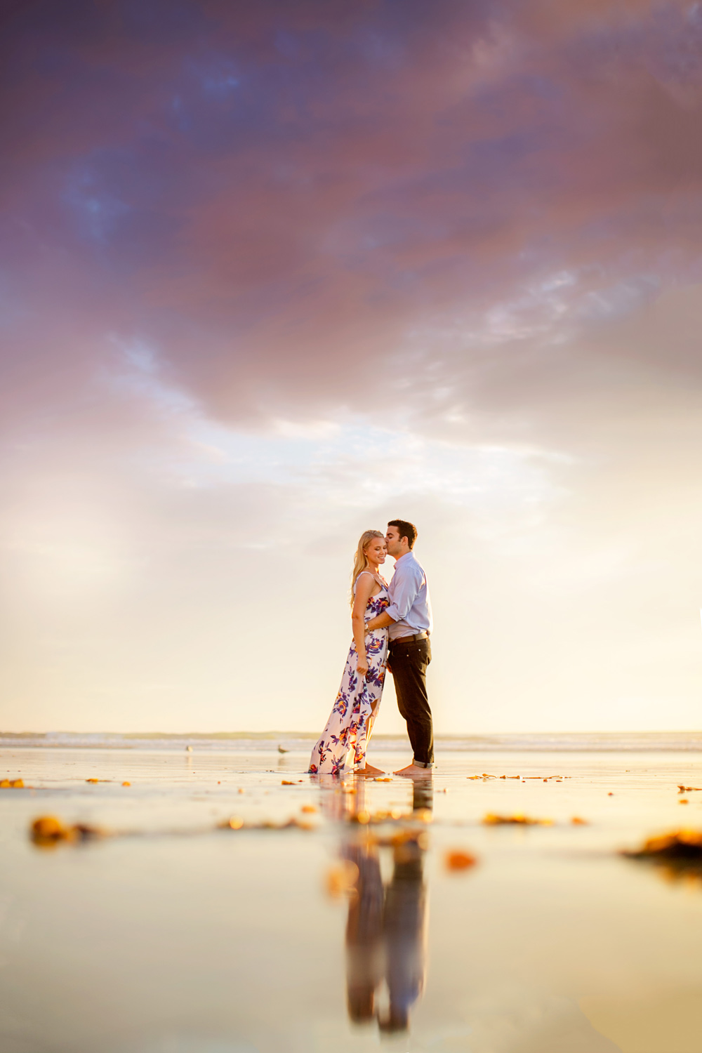 Cute-Beach-Engagement-Session-033