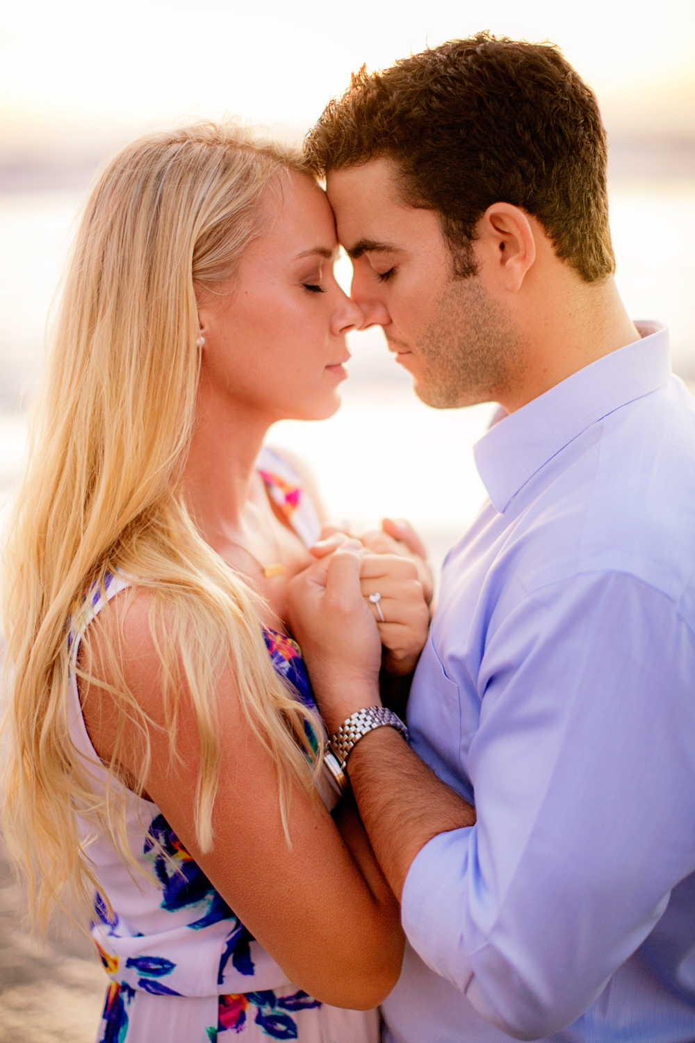 Cute-Beach-Engagement-Session-044