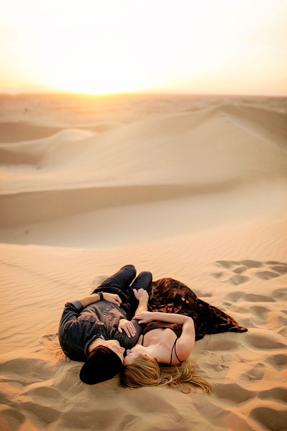 Sand-Dune-Engagement-Session_039