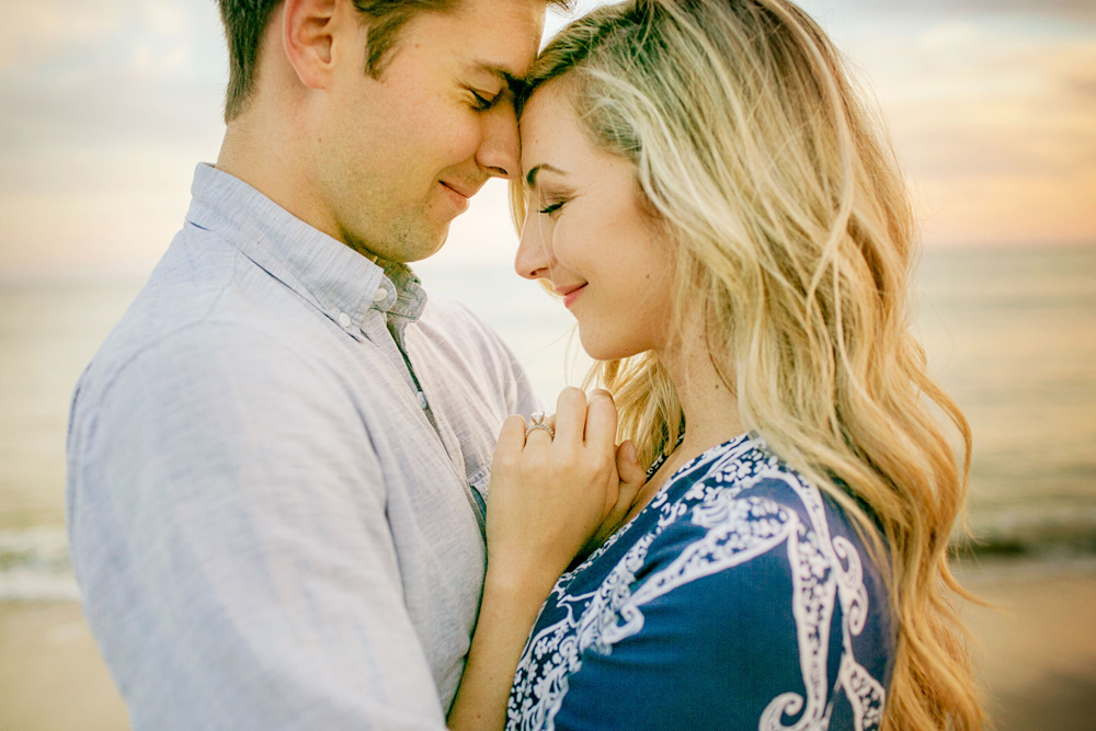 Engagement-Session-Outfits_026