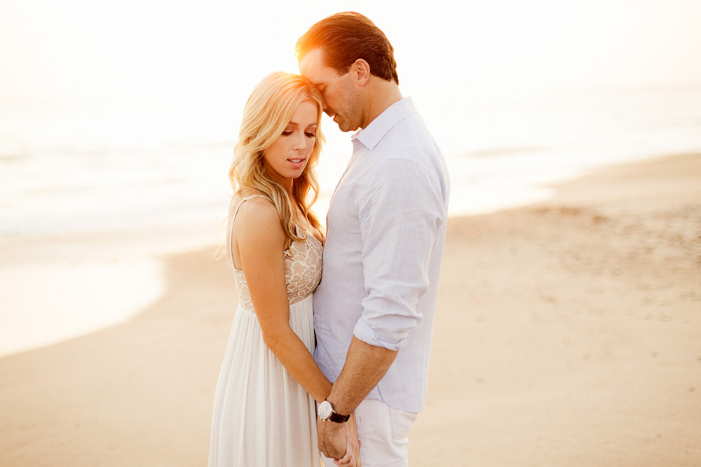 beach-engagement-session_004